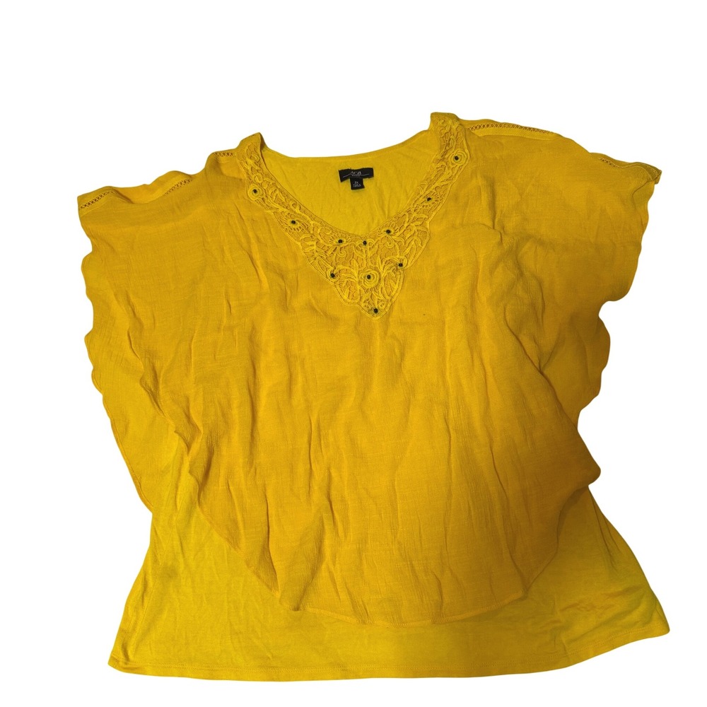 AGB Woman 2X‎ Yellow Rayon Blend Top Crochet Detail Plus Size Blouse